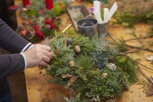 AdventsKranzbinden